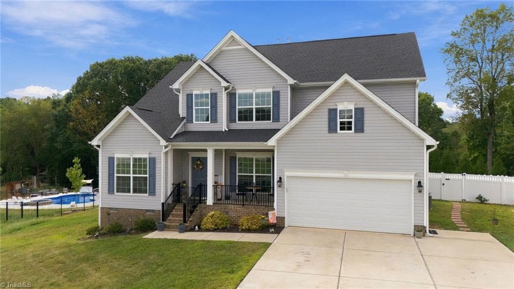 Stick/Site Built at 1089 Luna Creek Court, Kernersville NC 27284, Kernersville, photo 5 of 86