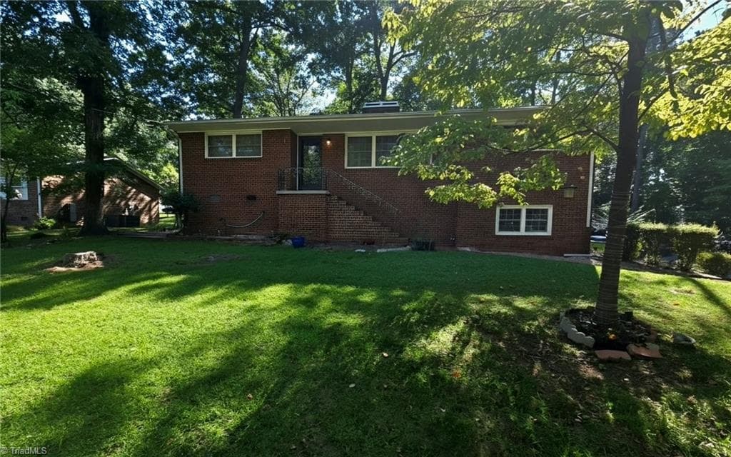 104 Oak Lane, Randleman NC 27317