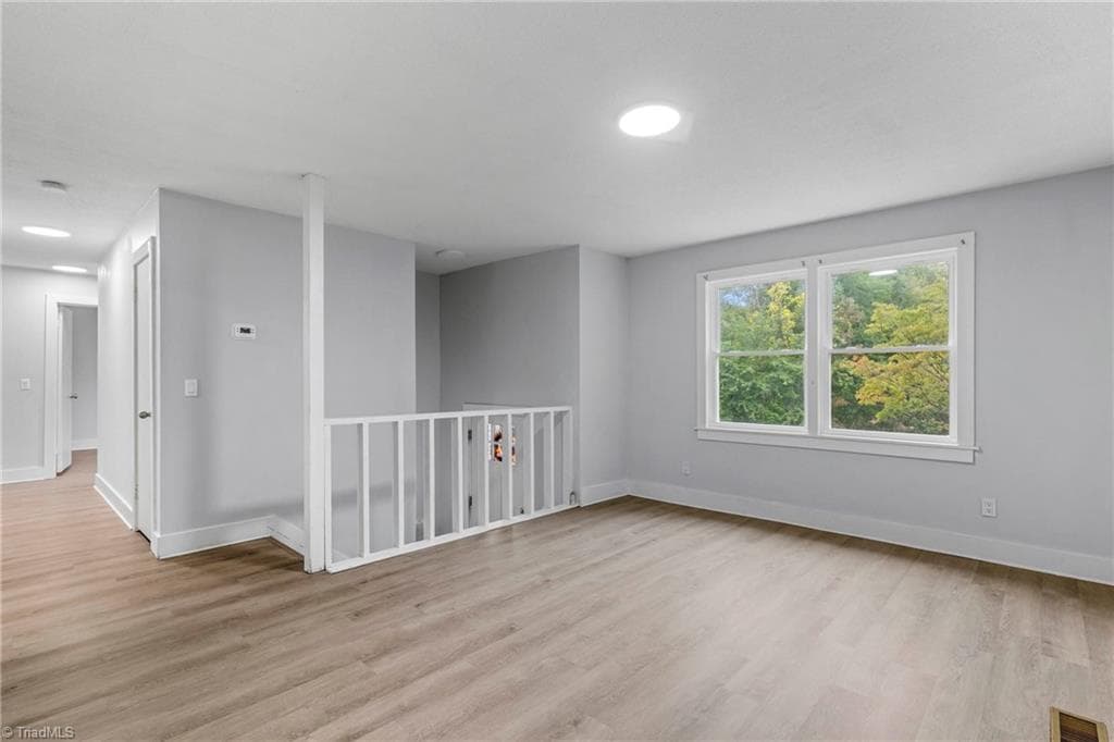 Stick/Site Built at 220 Glen Terrace, Mount Airy NC 27030, Mount Airy, photo 13 of 62