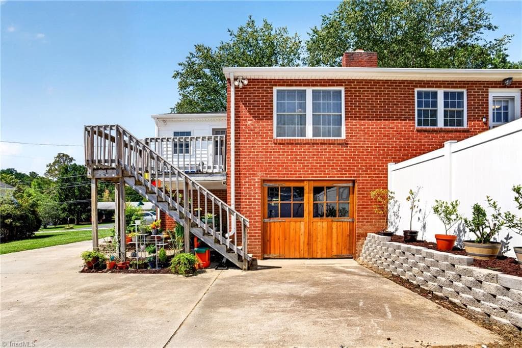 Stick/Site Built at 1027 Shamrock Road, Asheboro NC 27203, photo 13 of 44