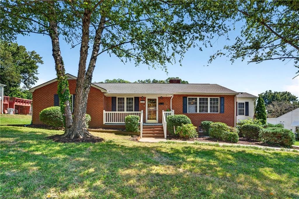 1027 Shamrock Road, Asheboro NC 27203
