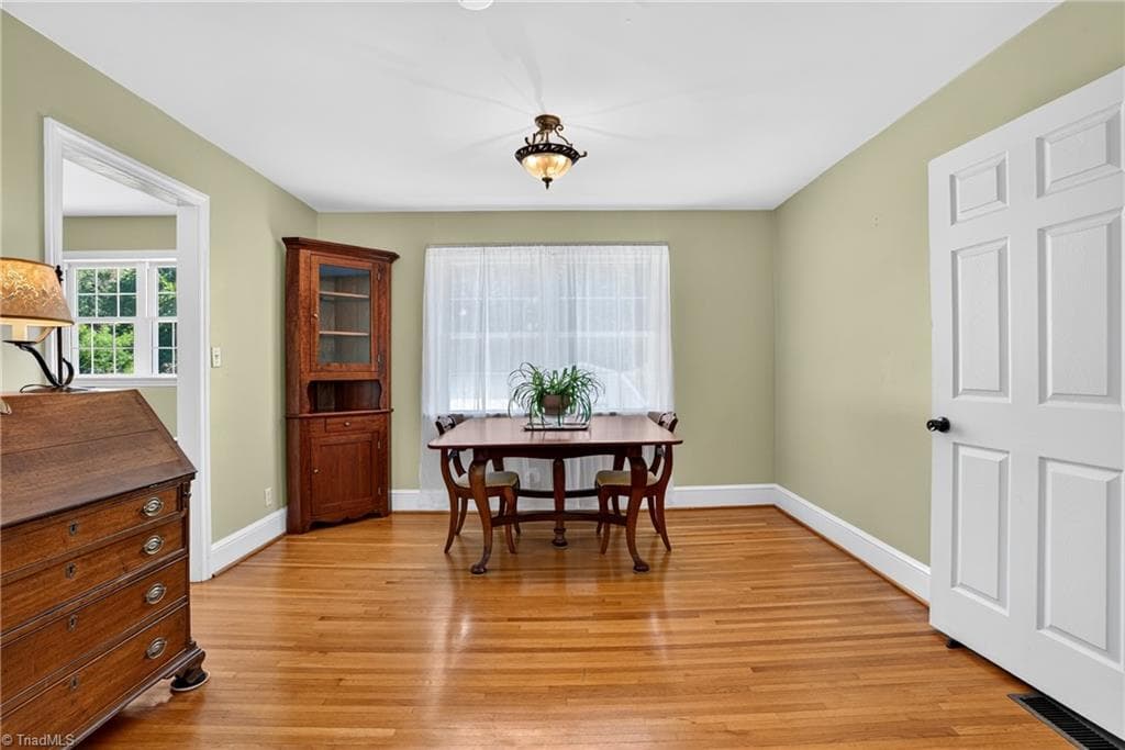 Stick/Site Built at 1027 Shamrock Road, Asheboro NC 27203, photo 20 of 44