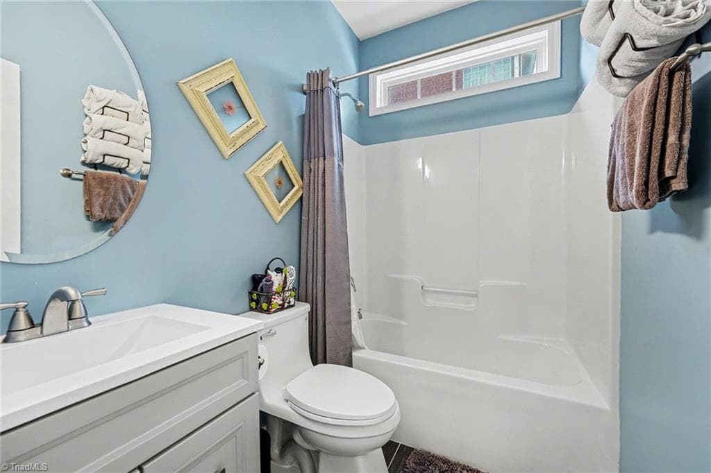 Hall Bathroom - 1207 Dogwood Lane, Archdale NC 27263, Archdale