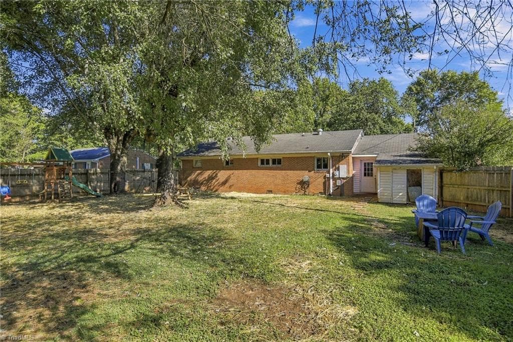 Stick/Site Built at 404 Poplar Circle, Yadkinville NC 27055, Yadkinville, photo 61 of 62