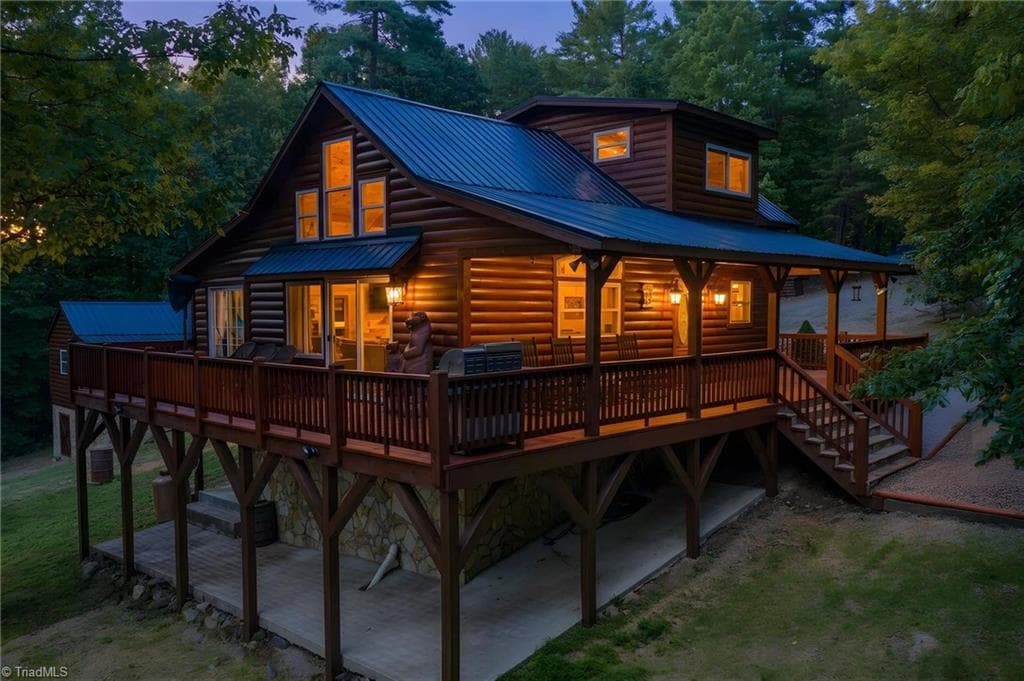 1158 Staghorn Road, Purlear NC 28665