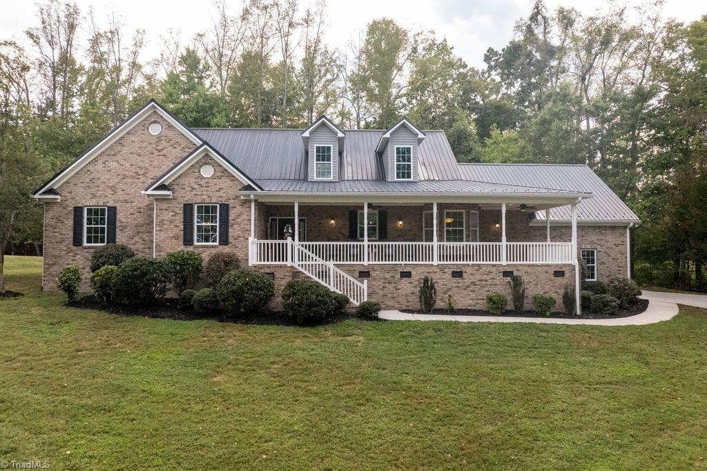 8720 Fieldcreek Farms Road, Germanton NC 27019