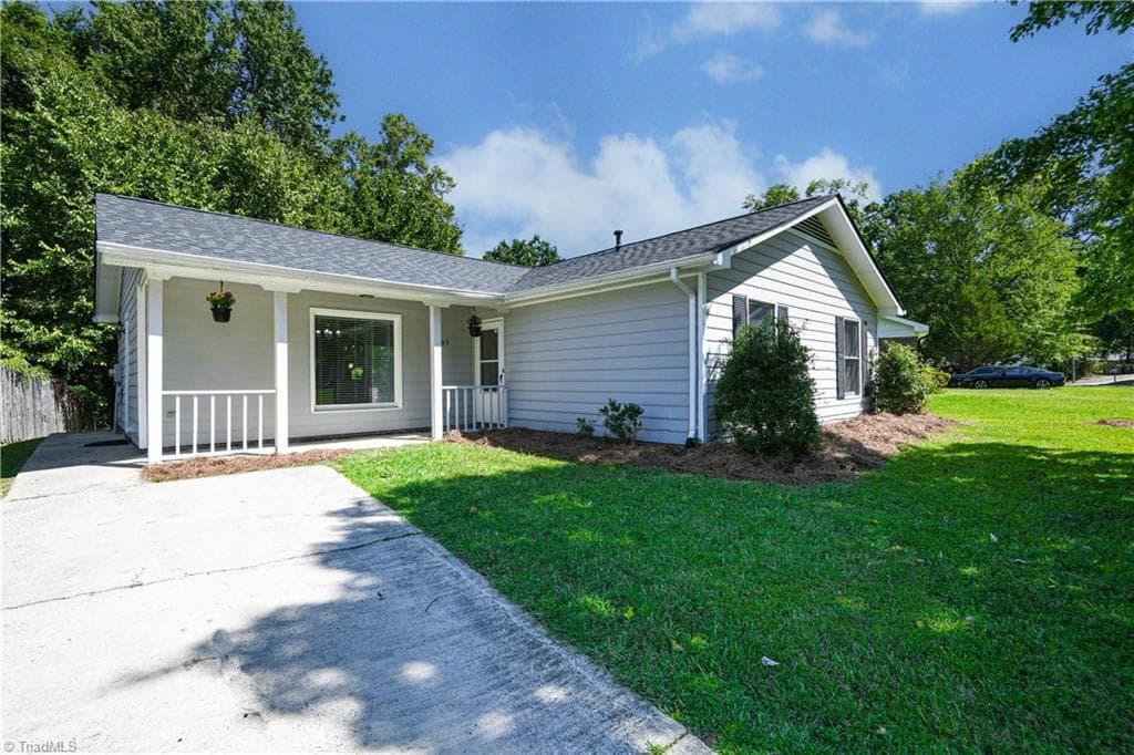 Stick/Site Built at 3307 Twin Brooks Drive, Greensboro NC 27407, photo 2 of 30