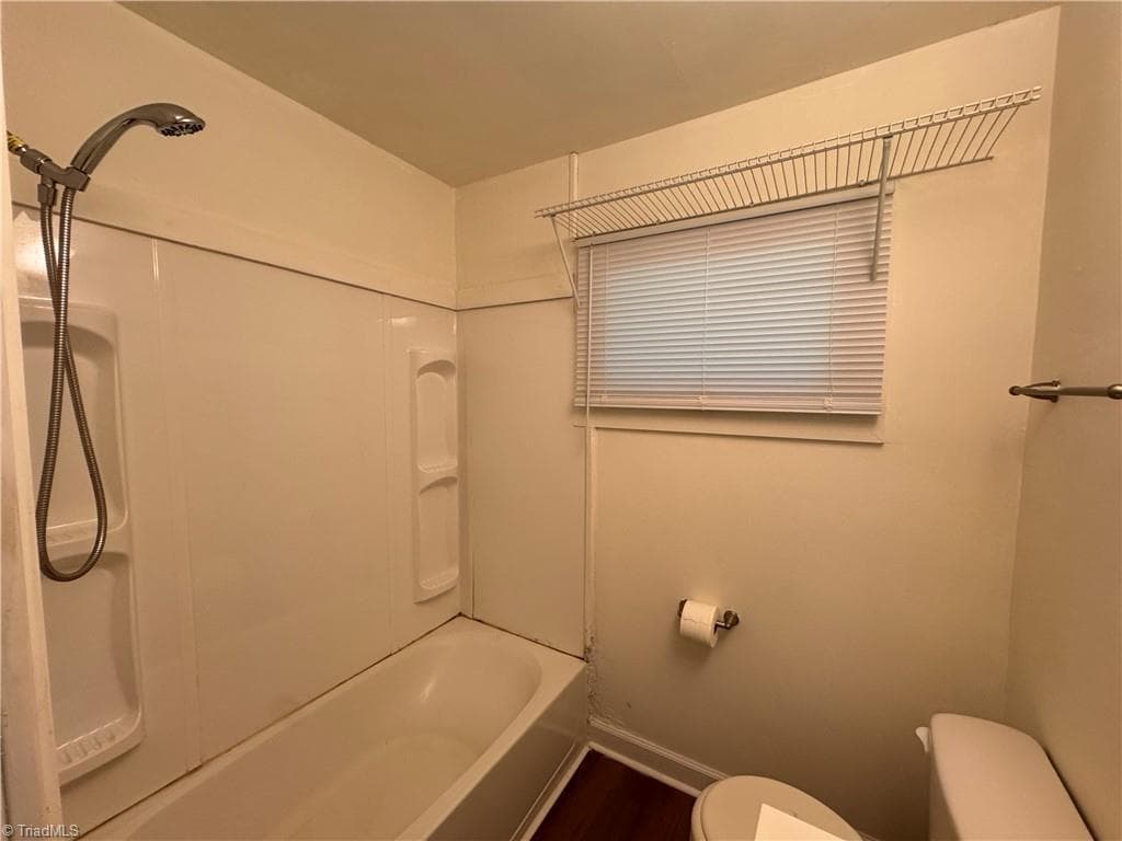 Stick/Site Built at 4865 Baux Mountain Road, Winston-Salem NC 27105, Winston-Salem, photo 13 of 21