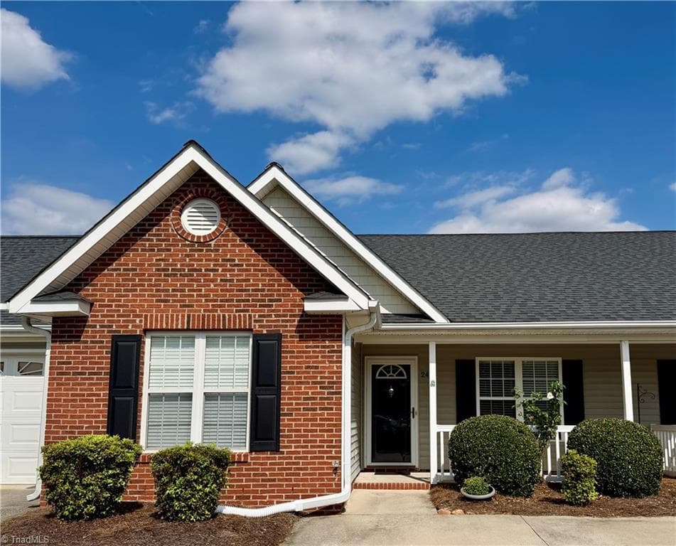 2418 Wynbrook Square Court, Winston-Salem NC 27103