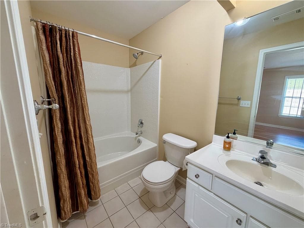 Stick/Site Built at 2418 Wynbrook Square Court, Winston-Salem NC 27103, photo 18 of 37