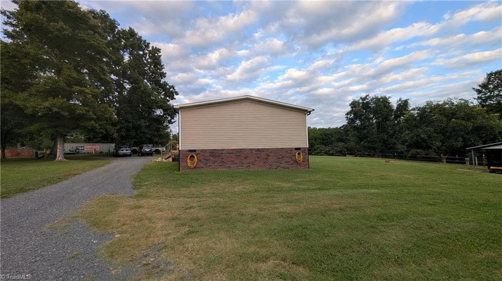 Manufactured Home at 3393 Fulton Road, Asheboro NC 27205, Asheboro, photo 9 of 98