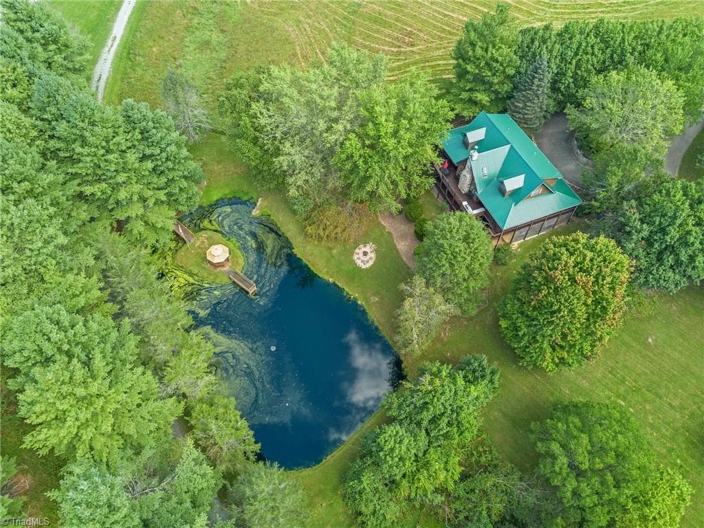 Stick/Site Built at 60 Running Doe Way, Piney Creek NC 28663, photo 48 of 50