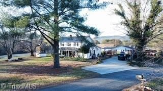 Single Family Residence at 1109 Briarcreek Road, King NC 27021-7433, photo 5 of 6