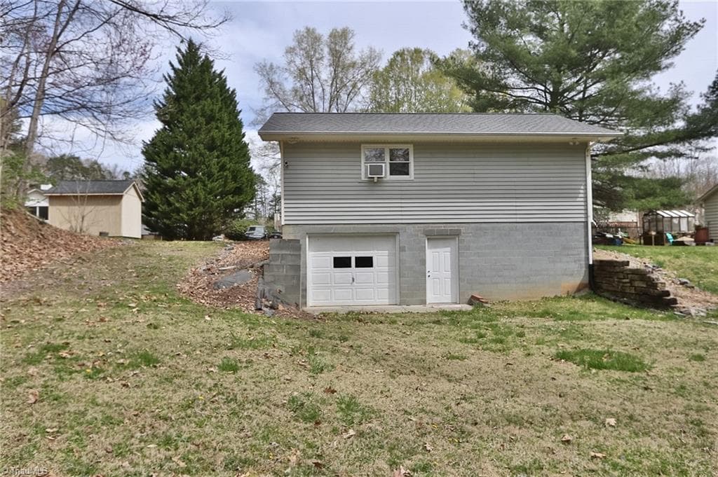 Stick/Site Built at 419 Cypress Drive, Reidsville NC 27320, Reidsville, photo 73 of 86