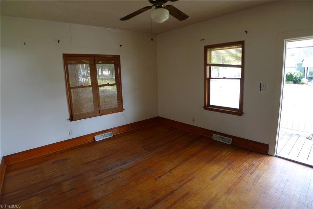 Stick/Site Built at 161 Center Street, Cooleemee NC 27014, photo 11 of 22