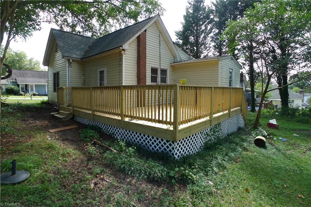 Stick/Site Built at 161 Center Street, Cooleemee NC 27014, photo 4 of 22