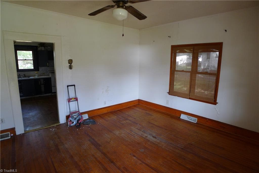 Stick/Site Built at 161 Center Street, Cooleemee NC 27014, photo 8 of 22