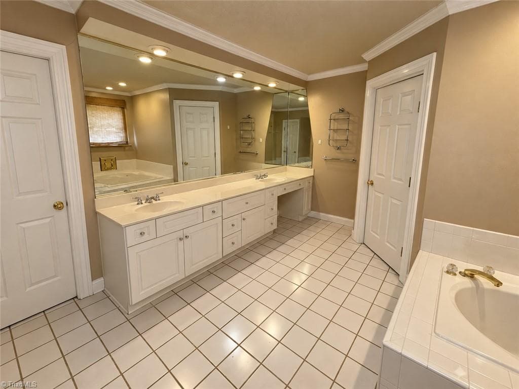Stick/Site Built at 4711 Summit Avenue, Greensboro NC 27405, photo 12 of 27