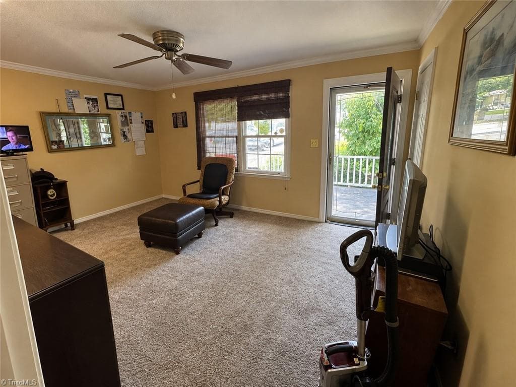 Stick/Site Built at 4711 Summit Avenue, Greensboro NC 27405, photo 5 of 27