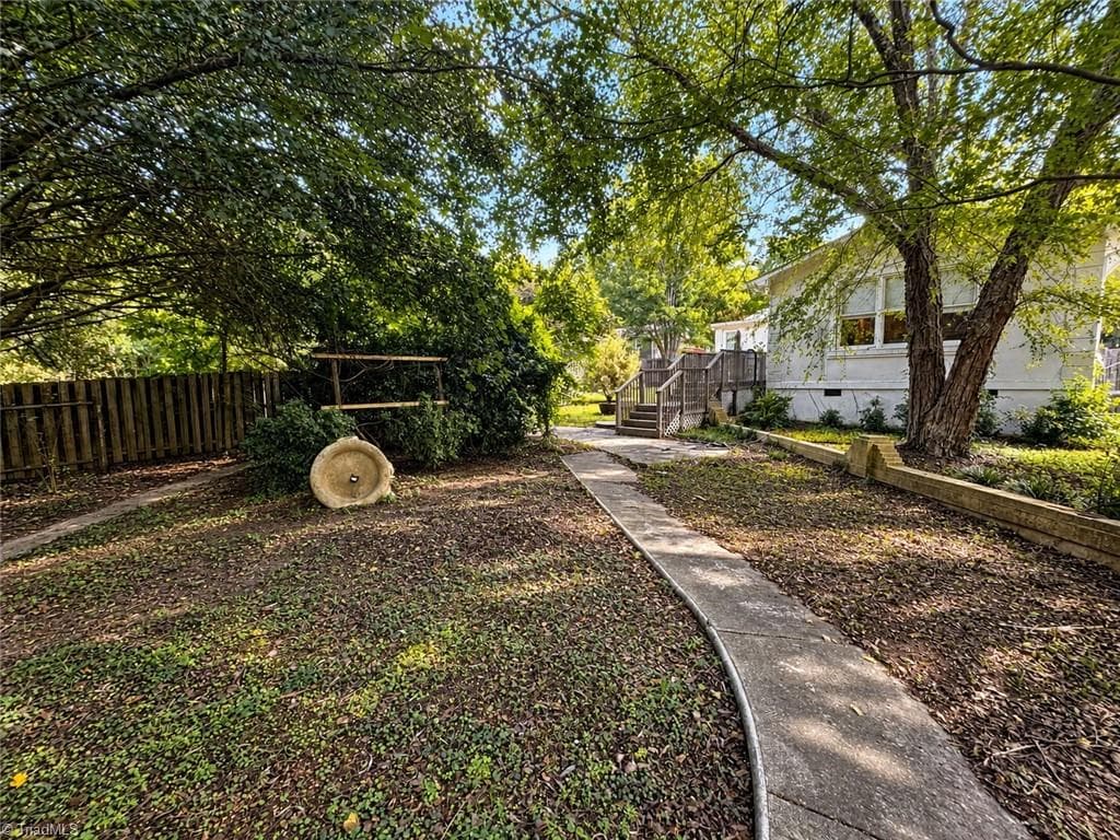 Stick/Site Built at 4711 Summit Avenue, Greensboro NC 27405, photo 20 of 27