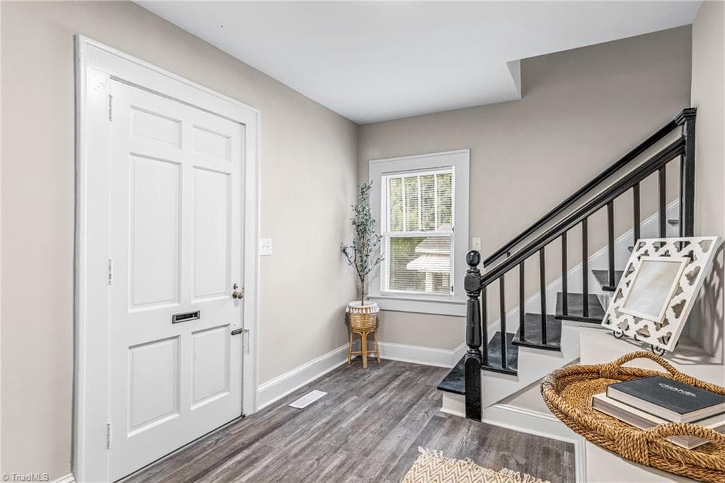 Stick/Site Built at 2625 Main Street, Winston-Salem NC 27127, Winston-Salem, photo 9 of 43