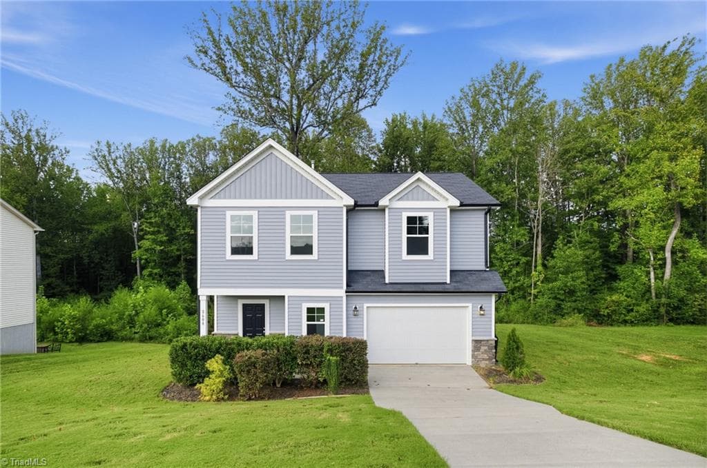 2608 Dallas Drive, Winston-Salem NC 27107