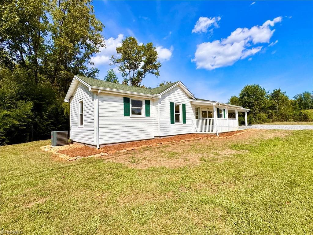 Stick/Site Built at 6254 NC Highway 268, Dobson NC 27017, Dobson, photo 3 of 98