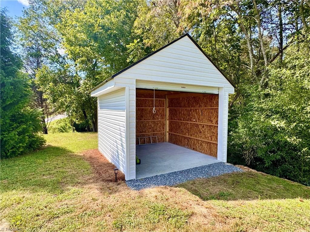 Stick/Site Built at 6254 NC Highway 268, Dobson NC 27017, Dobson, photo 63 of 98