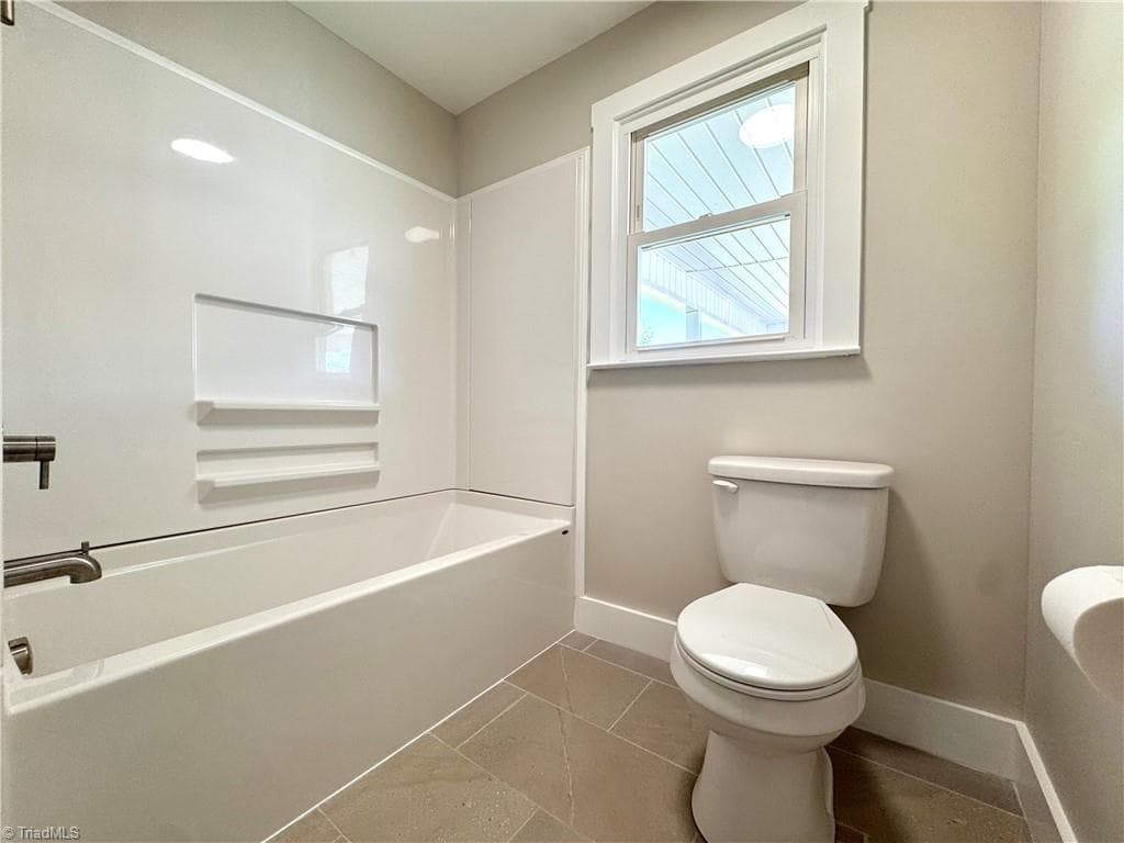 Full bathroom with entrance from living room and/or bedroom 1 - 6254 NC Highway 268, Dobson NC 27017, Dobson