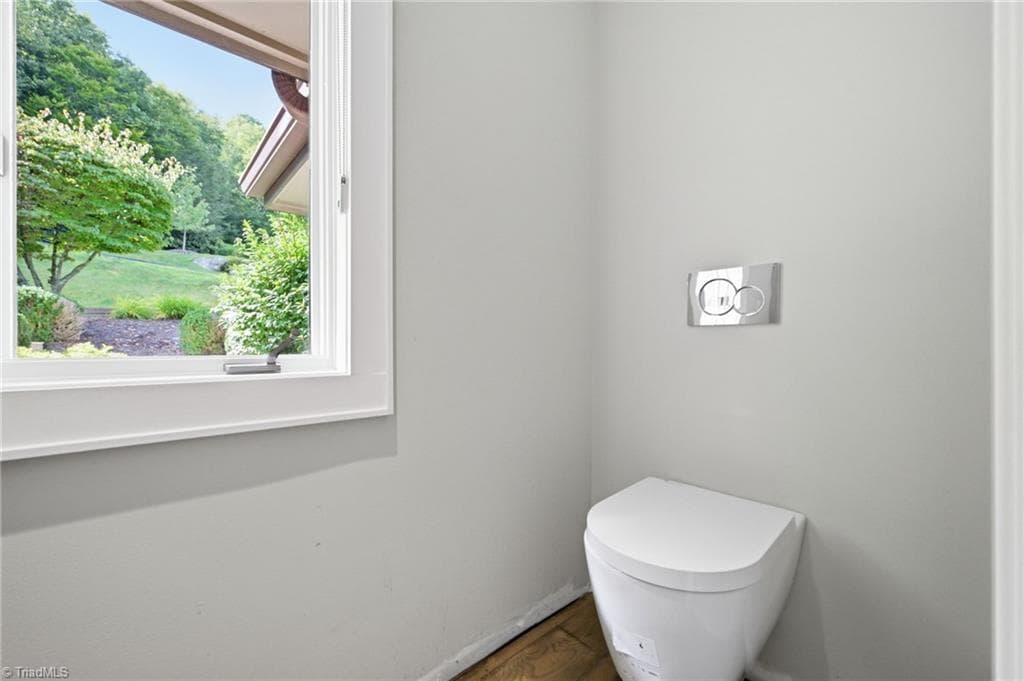 Stick/Site Built at 659 Clubhouse Drive # D2, Banner Elk NC 28604, Banner Elk, photo 33 of 50