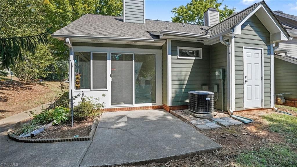 Stick/Site Built at 2800 Shadowbrook Lane, Winston-Salem NC 27103, photo 27 of 27