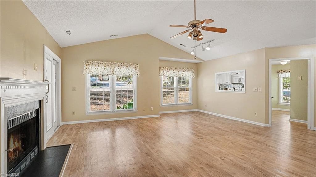 Stick/Site Built at 2800 Shadowbrook Lane, Winston-Salem NC 27103, photo 6 of 27