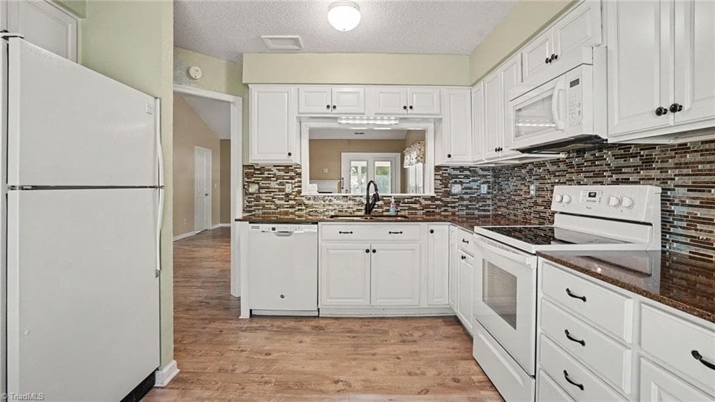 Stick/Site Built at 2800 Shadowbrook Lane, Winston-Salem NC 27103, photo 11 of 27