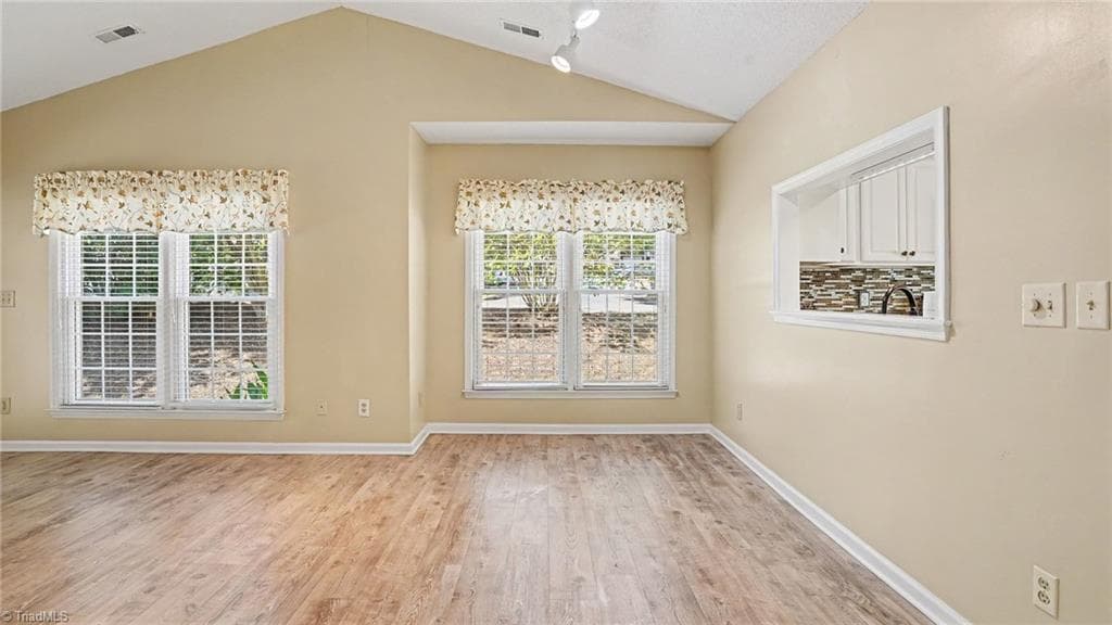 Stick/Site Built at 2800 Shadowbrook Lane, Winston-Salem NC 27103, photo 8 of 27