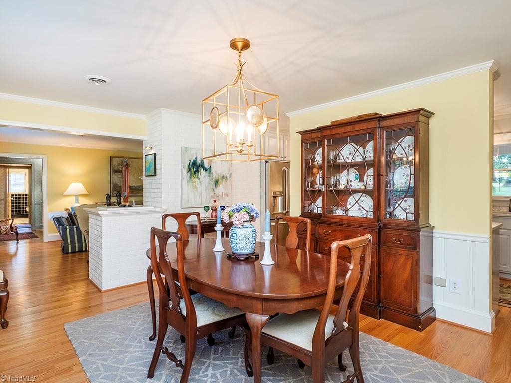 Open Dining Area - 2216 Canterbury Drive, Burlington NC 27215, Burlington