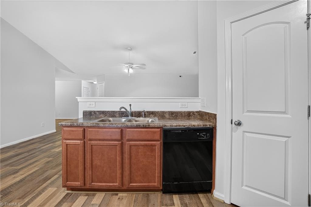 Stick/Site Built at 3034 Desmond Woods Drive, Greensboro NC 27405, photo 12 of 39
