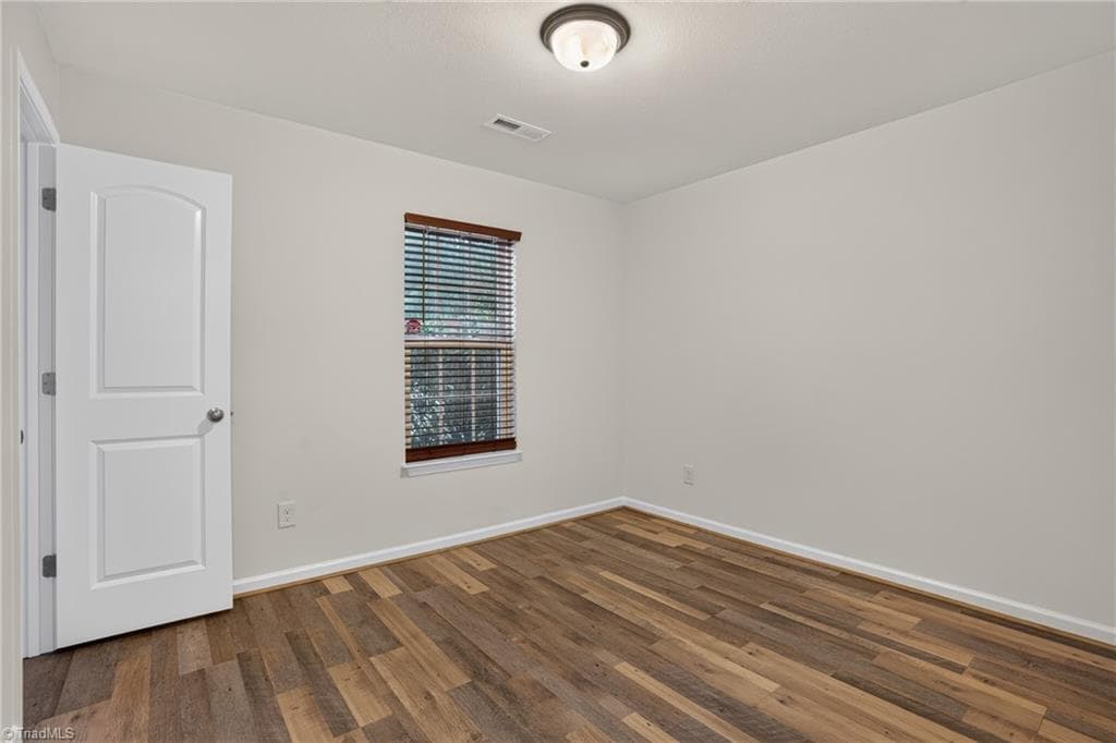 Stick/Site Built at 3034 Desmond Woods Drive, Greensboro NC 27405, photo 28 of 39