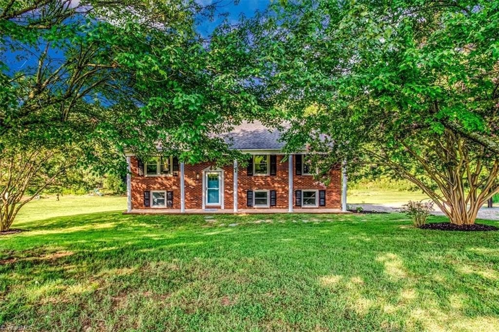 Stick/Site Built at 2910 Old Highway 60, Ronda NC 28670, photo 9 of 25