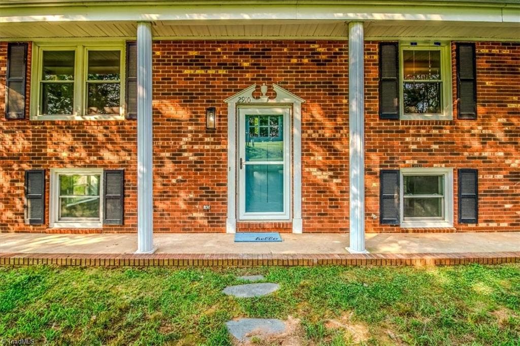 Stick/Site Built at 2910 Old Highway 60, Ronda NC 28670, photo 8 of 25