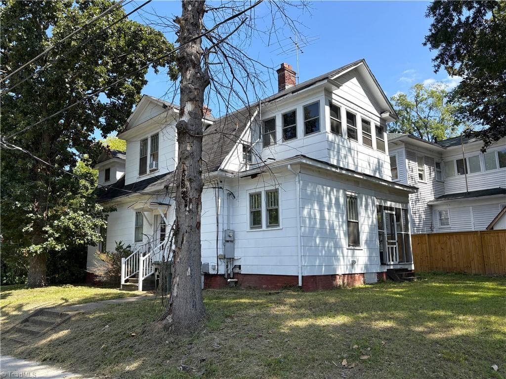 Stick/Site Built at 202 Isabel Street, Greensboro NC 27401, photo 2 of 43