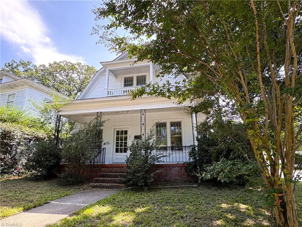 202 Isabel Street, Greensboro NC 27401