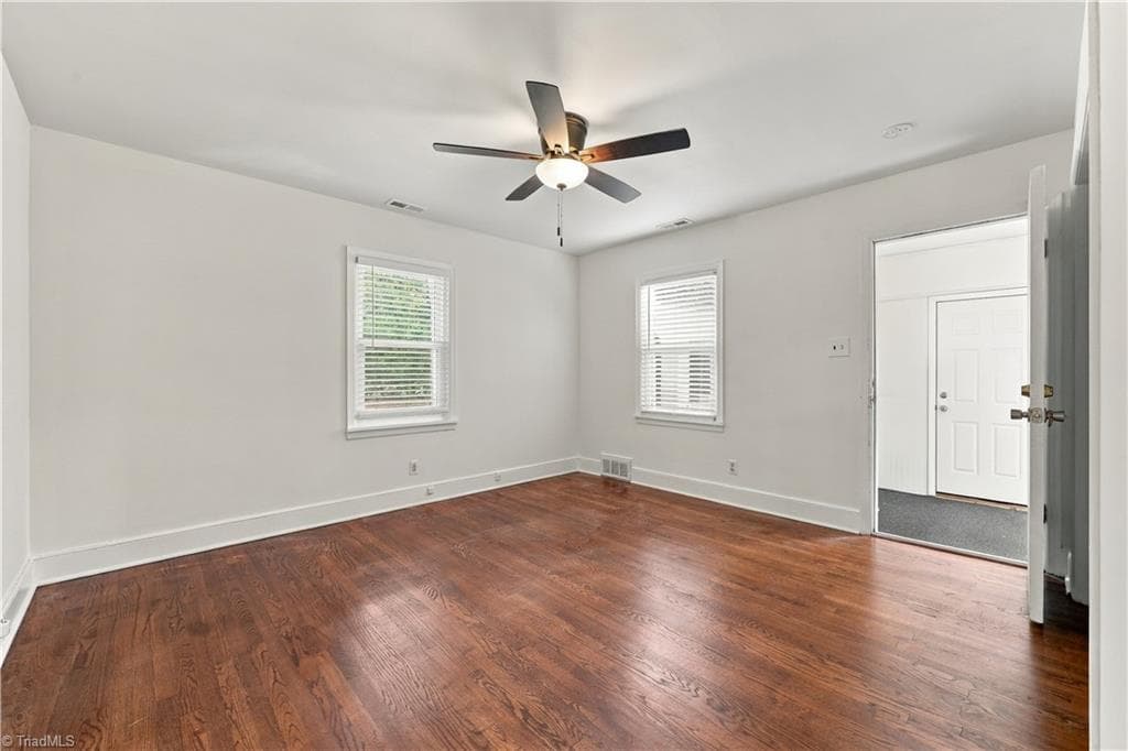 Stick/Site Built at 5038 Pinewood Drive, Winston-Salem NC 27106, Winston-Salem, photo 15 of 31