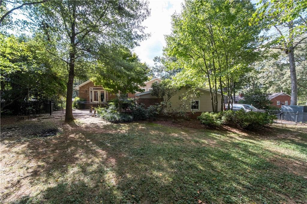 Stick/Site Built at 321 Stanaford Road, Winston-Salem NC 27104, Winston-Salem, photo 33 of 35