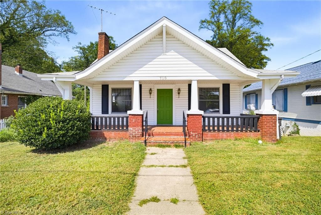 710 Wentworth Street, Reidsville NC 27320