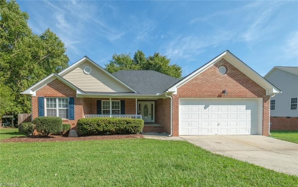2103 Forest Edge Drive, Greensboro NC 27406