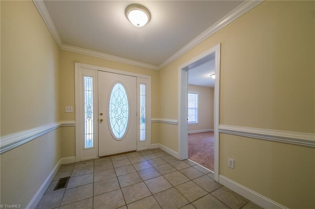 Stick/Site Built at 2103 Forest Edge Drive, Greensboro NC 27406, photo 5 of 38