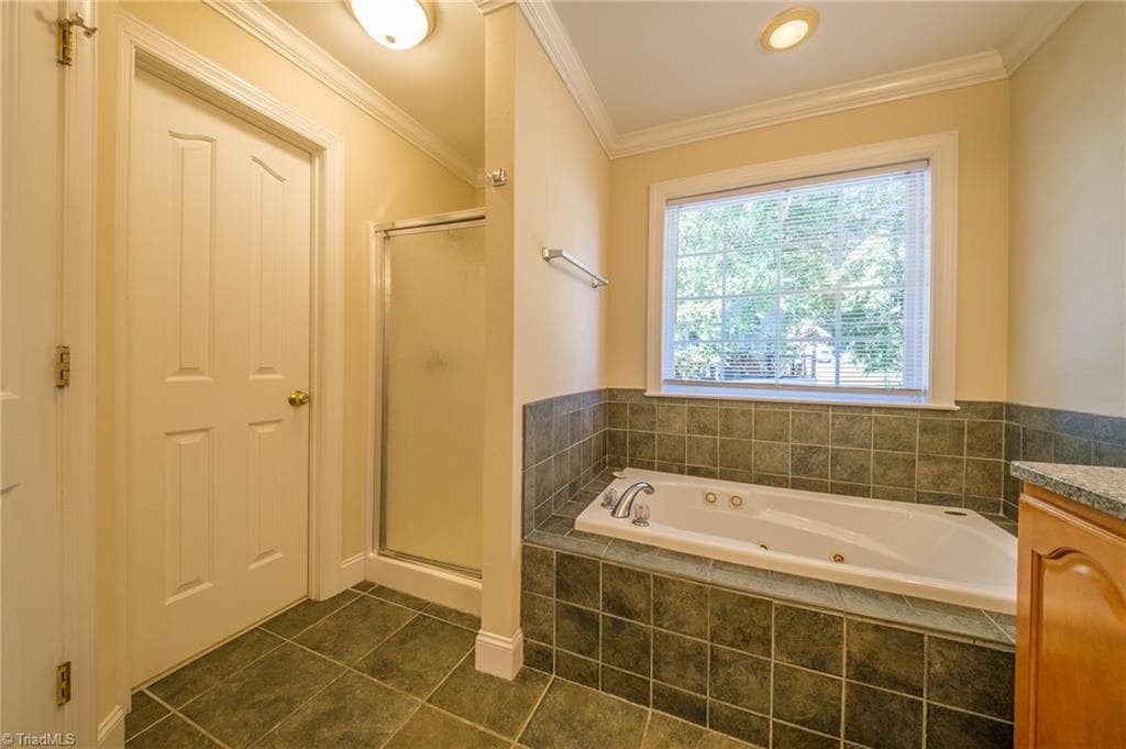Stick/Site Built at 2103 Forest Edge Drive, Greensboro NC 27406, photo 31 of 38