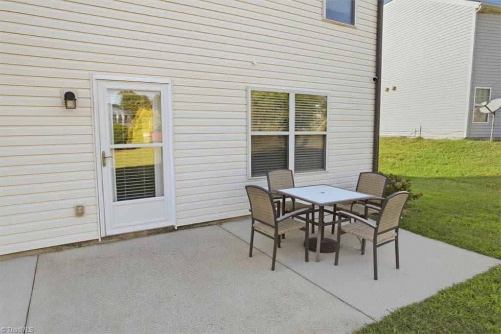 Stick/Site Built at 4562 Westhill Place, Kernersville NC 27284, photo 37 of 44