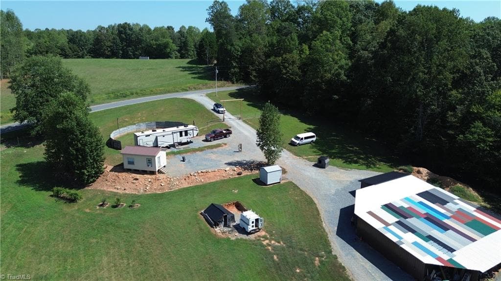 3933 Simmons Patton Road, Jonesville NC 28642