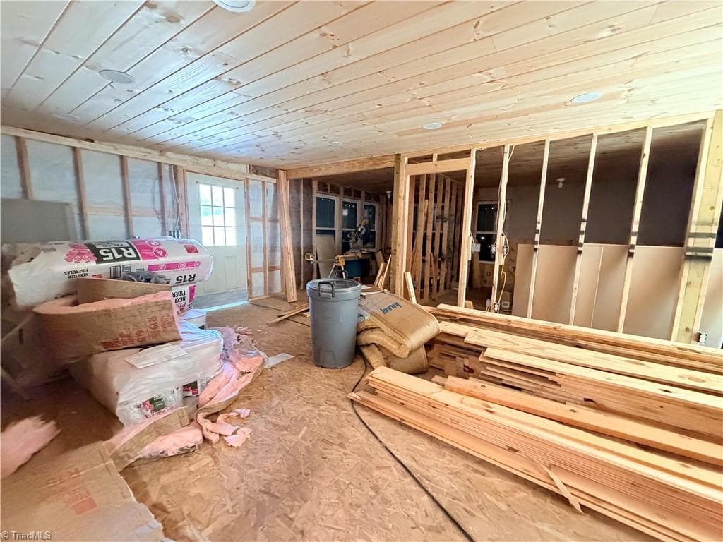 Single Family Residence at 3933 Simmons Patton Road, Jonesville NC 28642, Jonesville, photo 10 of 50